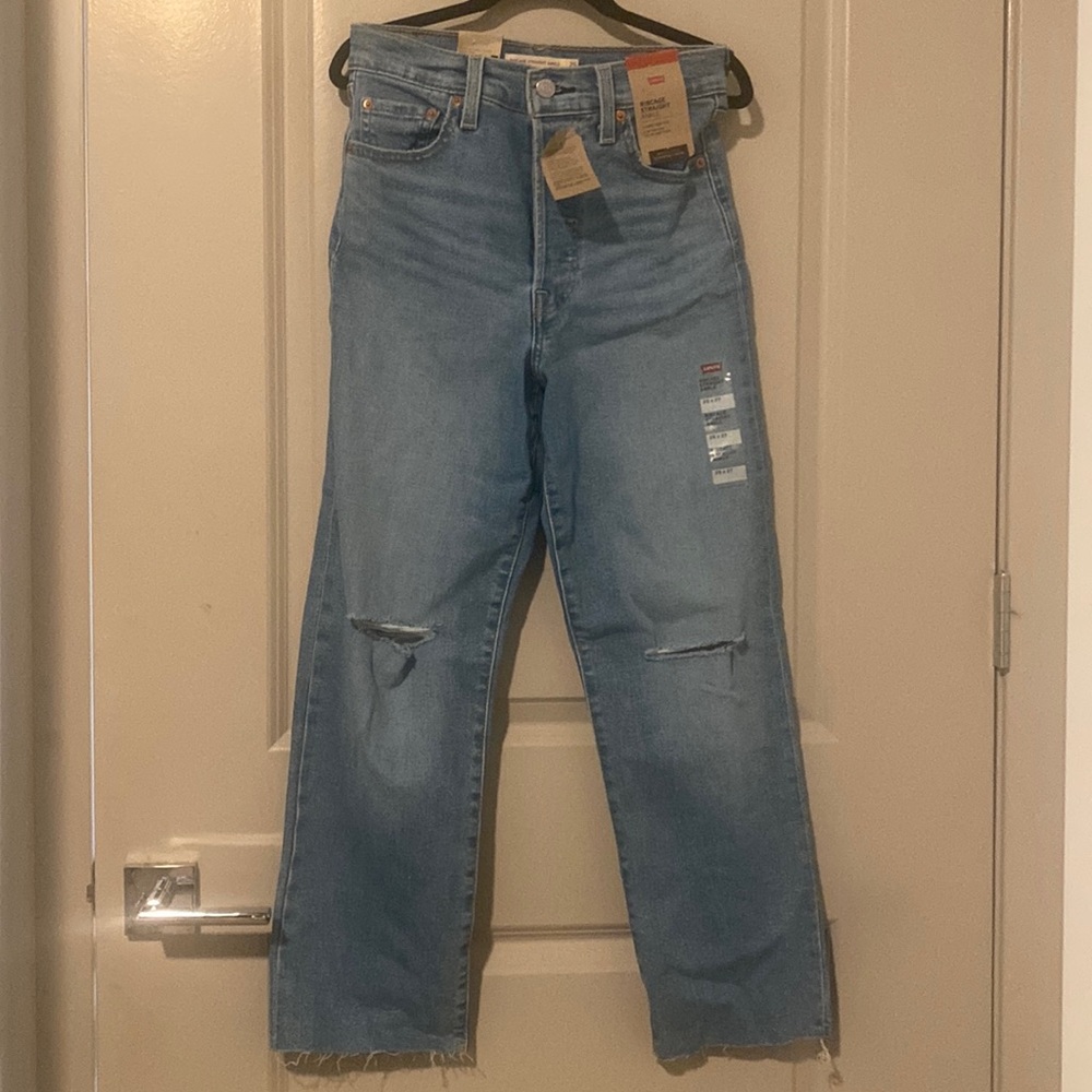 NWT Levi’s Ribcage Straight Ankle
